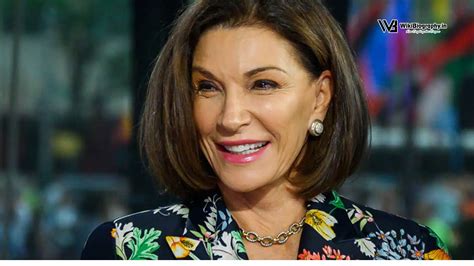 age of hilary farr|Hilary Farr HGTV, Bio, Wiki, Age, Husband, Son, and。